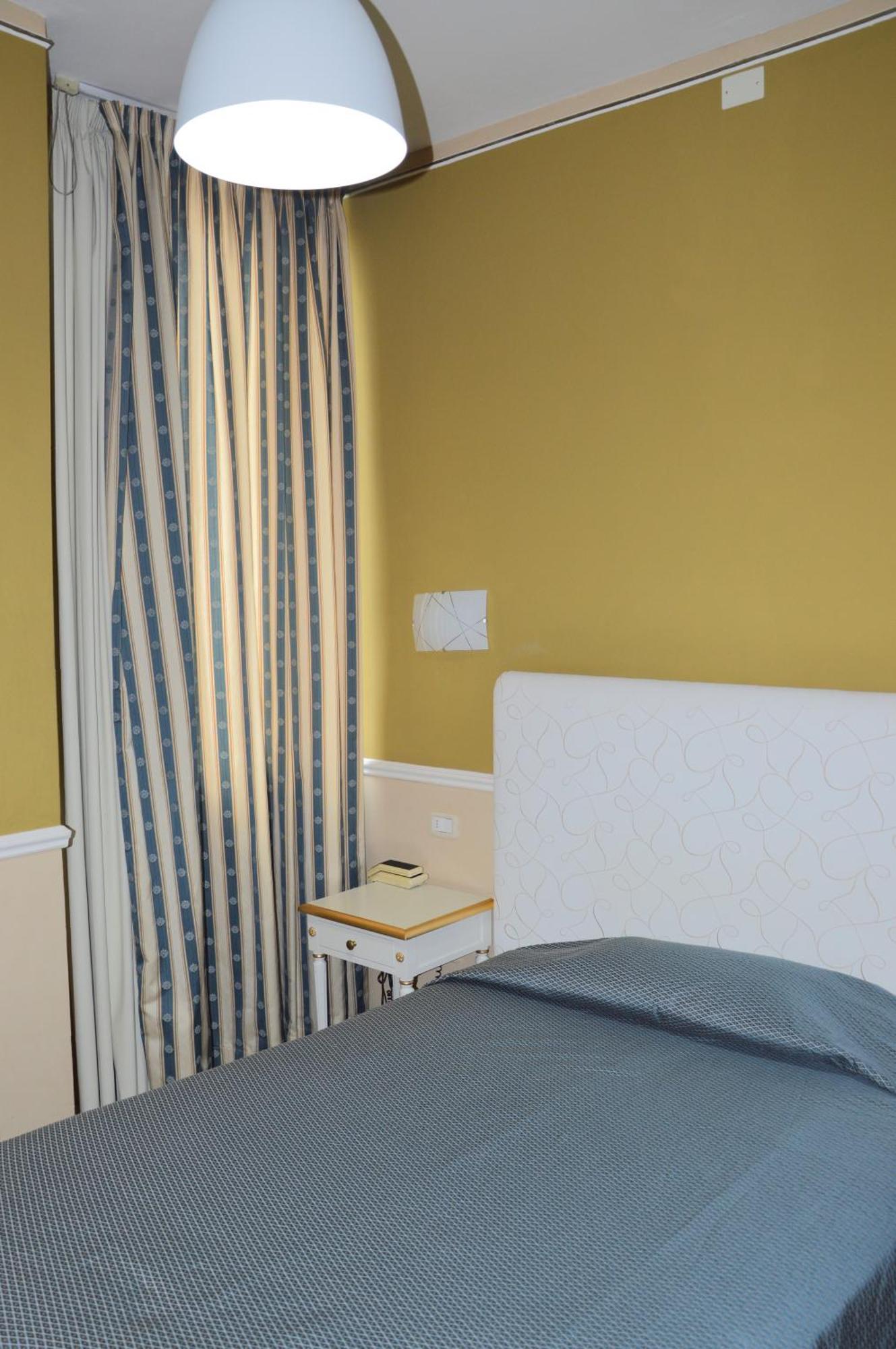 Nouvel Hotel Des Bains Pesaro Rom bilde