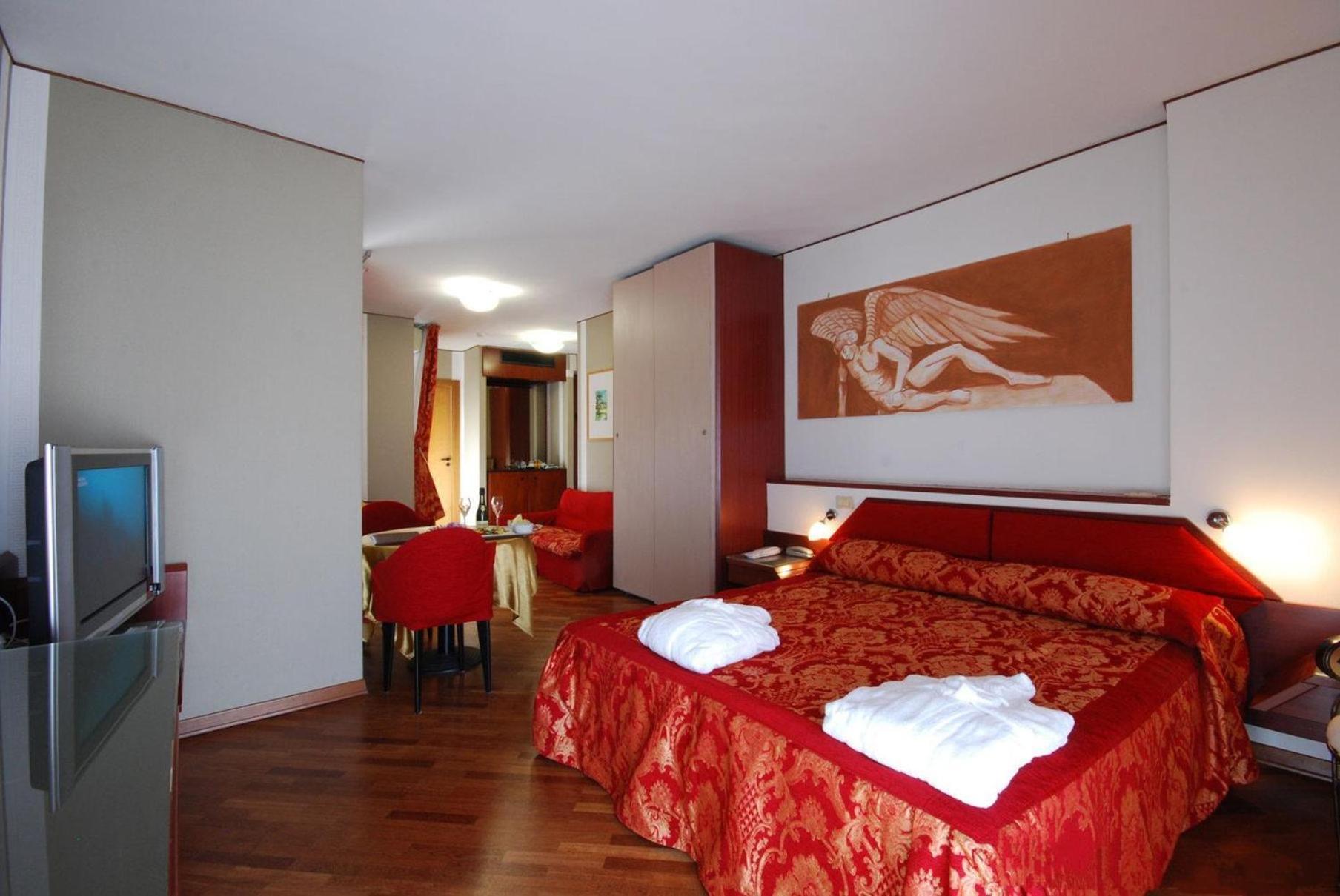 Nouvel Hotel Des Bains Pesaro Eksteriør bilde