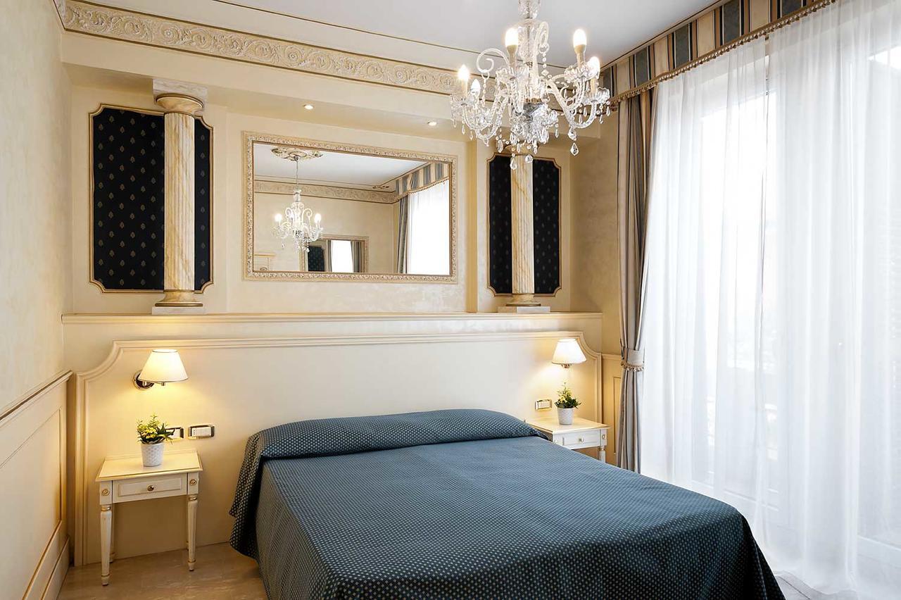 Nouvel Hotel Des Bains Pesaro Eksteriør bilde